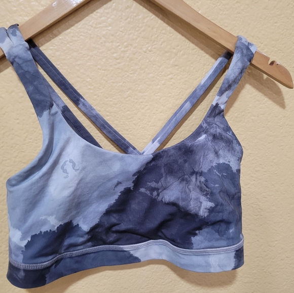 Lululemon top - Picture 2 of 8